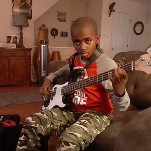 Meet your Posher, Crystal